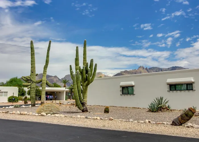 Holiday home Townhome W/ Shared Pool In 55 + Community! *