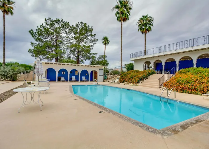 Holiday home Townhome W/ Shared Pool In 55 + Community!